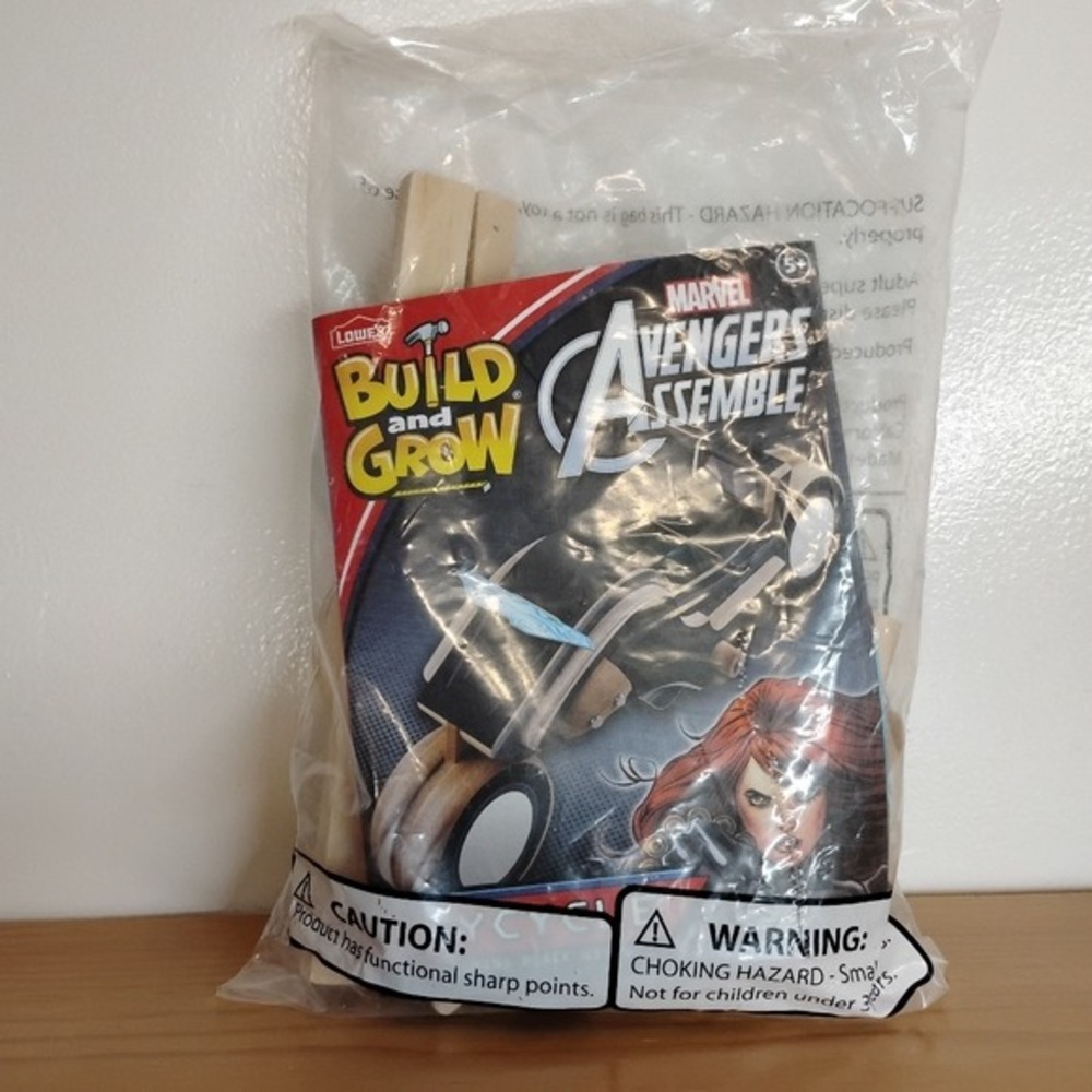 New Lowe's‎ Build And Grow Black Widow Avengers Skycycle Woodworking Kit